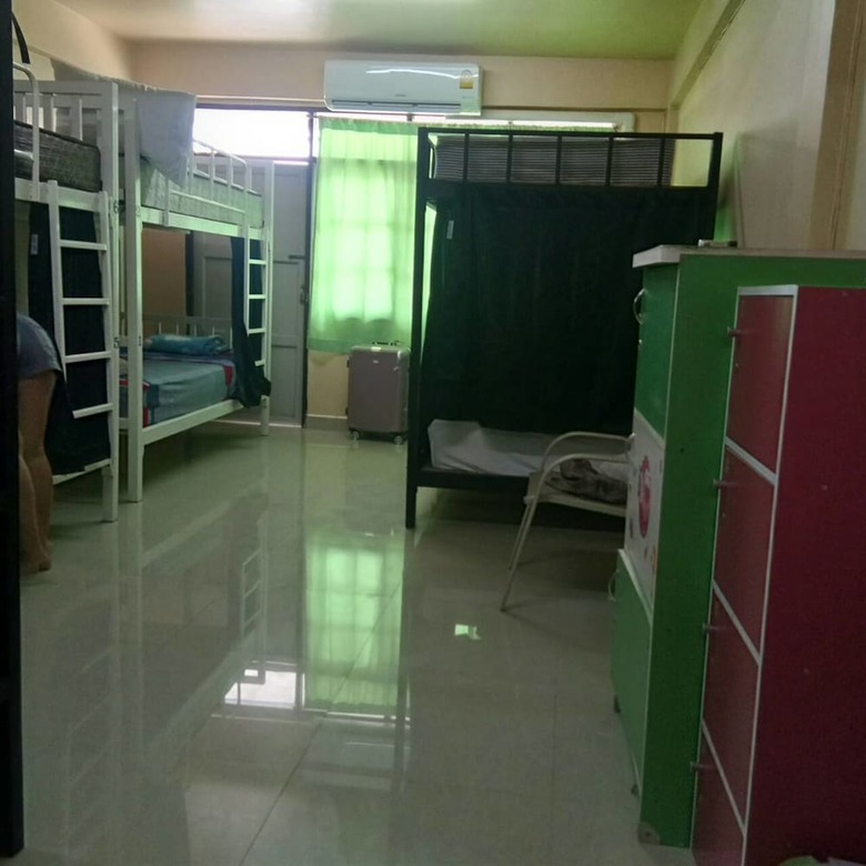 Hostal Pattaya Backpackers - Adults Only