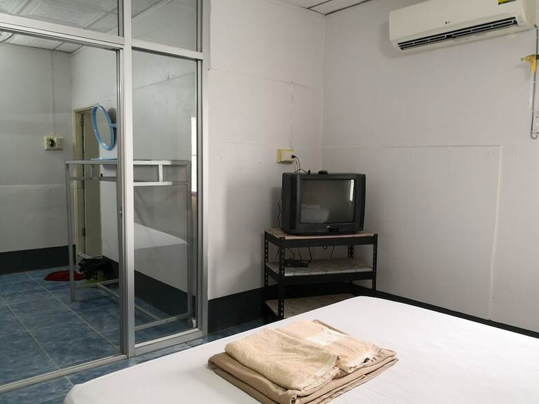 Phiboonkit Hotel