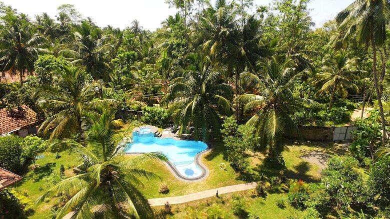 Hotel King Coconut Lodge