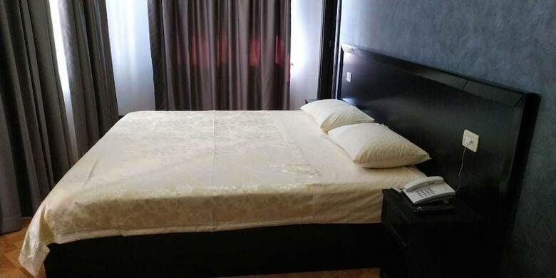 Grand Hills Hotel