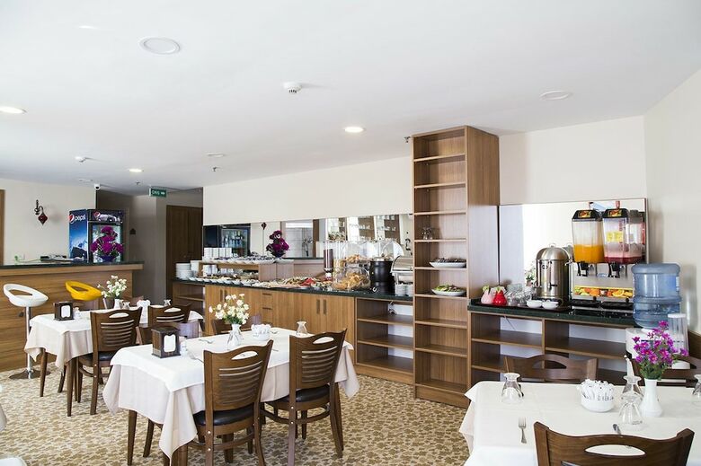 Hotel Seyhan Sarus Otel