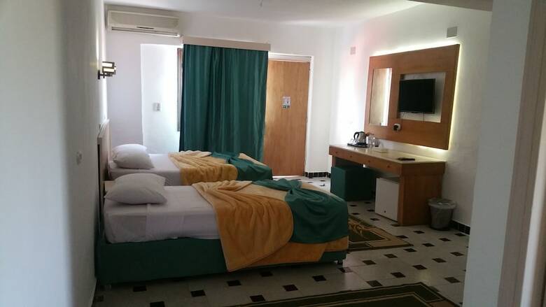 Hotel Bella Rose Aqua Park Beach Resort
