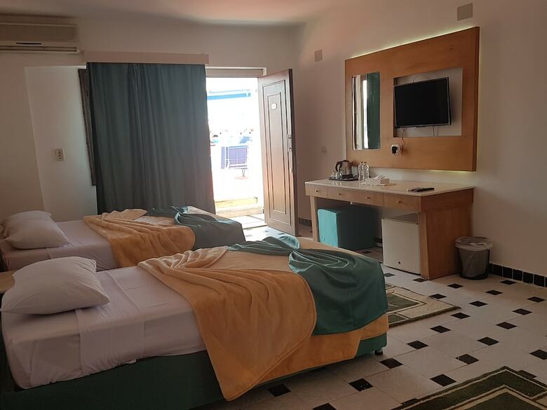 Hotel Bella Rose Aqua Park Beach Resort