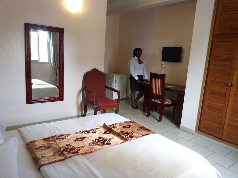 Hotel H�tel Vall�e Des Rois