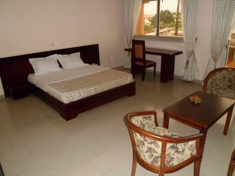 Hotel H�tel Vall�e Des Rois