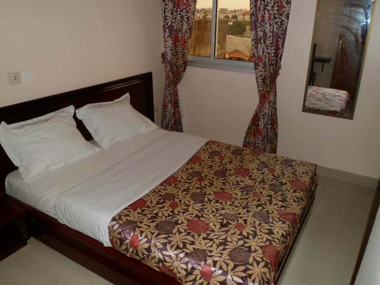 Hotel H�tel Vall�e Des Rois