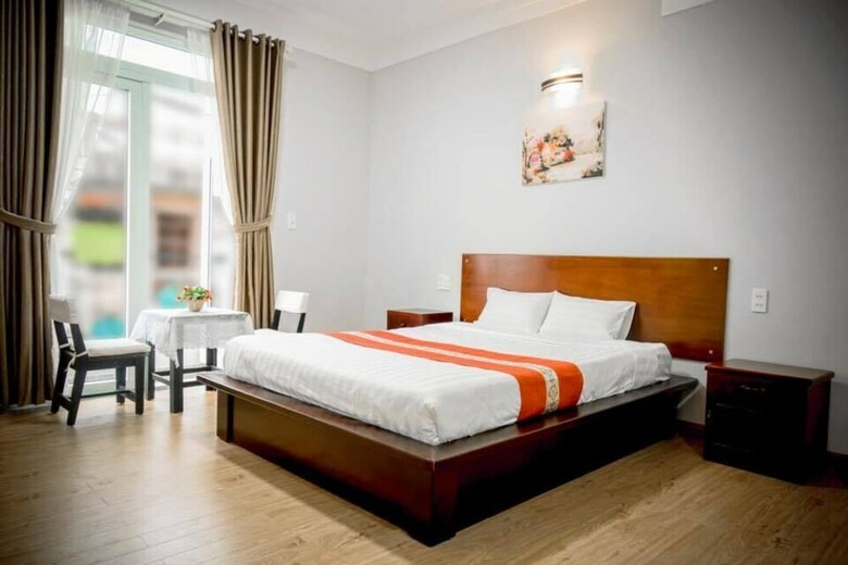 Hotel Jolie House