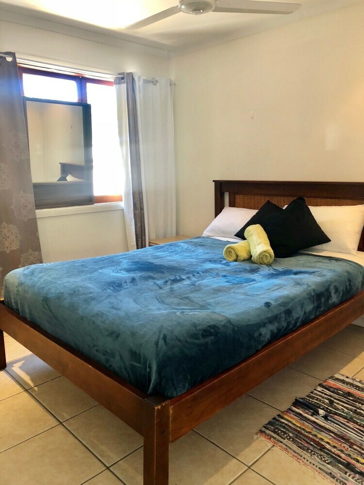 Airlie Beach Pet Friendly 3 Bedrooms