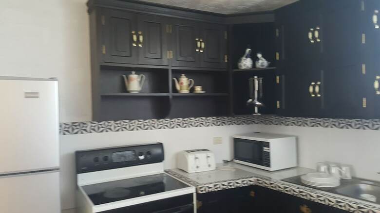 Hotel Apartment La Capitan�a