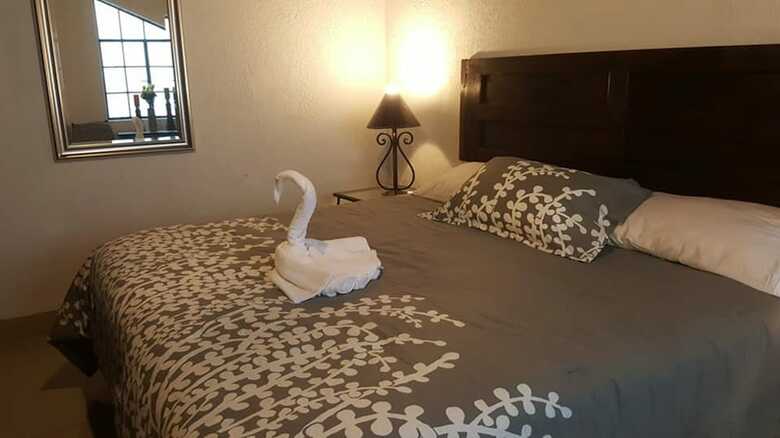 Hotel Apartment La Capitan�a