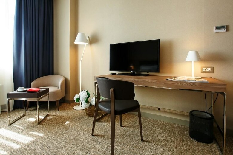 Park Hotel Letoleto