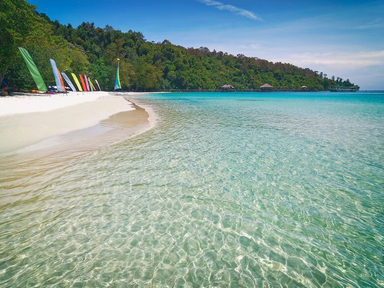 Apartamento Bunga Raya Island Resort & Spa