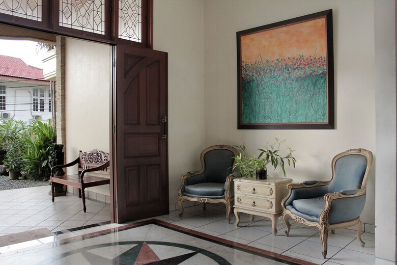 Hotel Oyo 123 Puri Lotus
