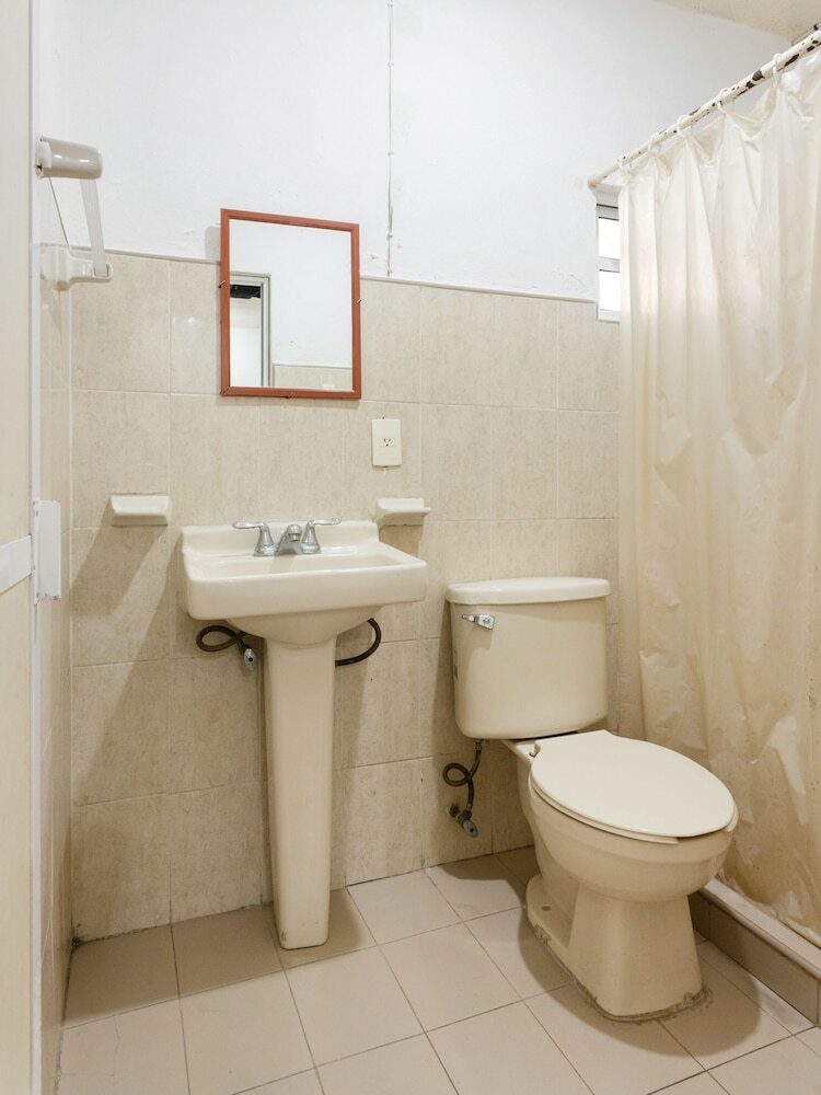 Hostal Oyo Hotel Paradise