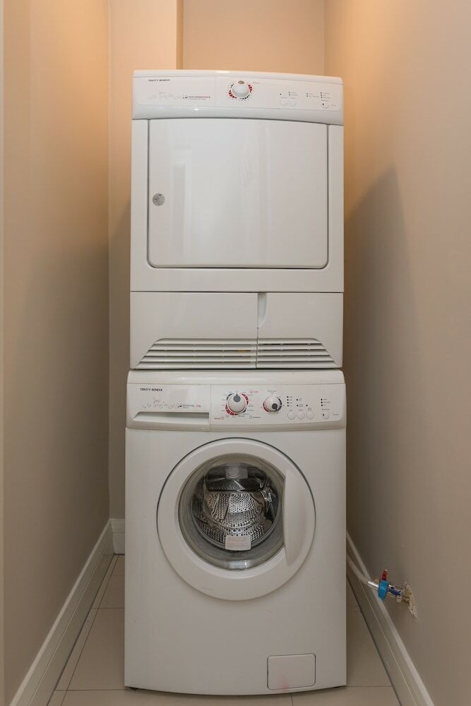 Jameson Court Self Catering Apartments
