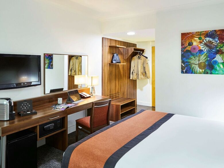 Hotel Mercure St Helens