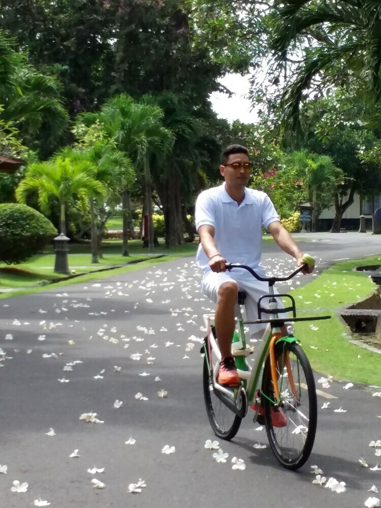 Hotel Inna Bali Beach Resort