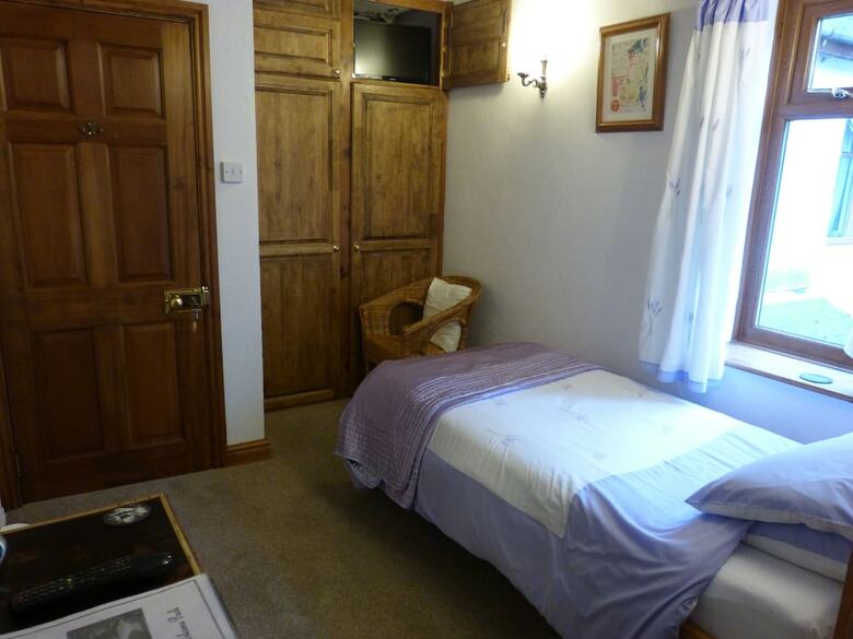 Bed & Breakfast Fedw Farm