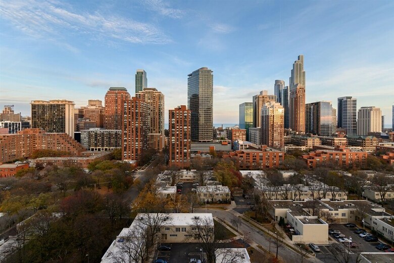 Hotel Kasa Chicago South Loop Apartments