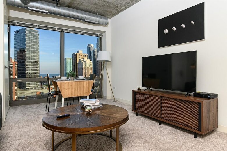 Hotel Kasa Chicago South Loop Apartments