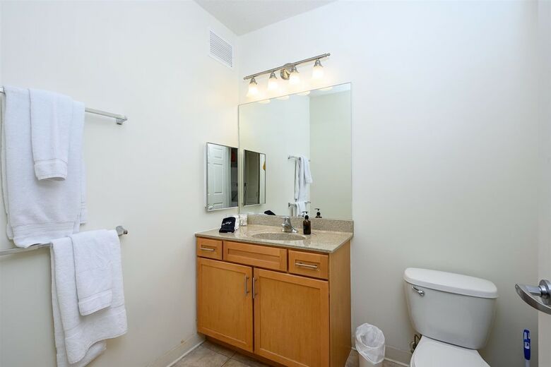 Hotel Kasa Chicago South Loop Apartments