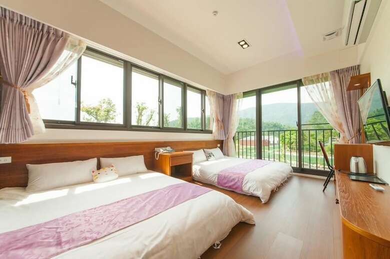 Hotel Geothermal Rise Leisure B&B