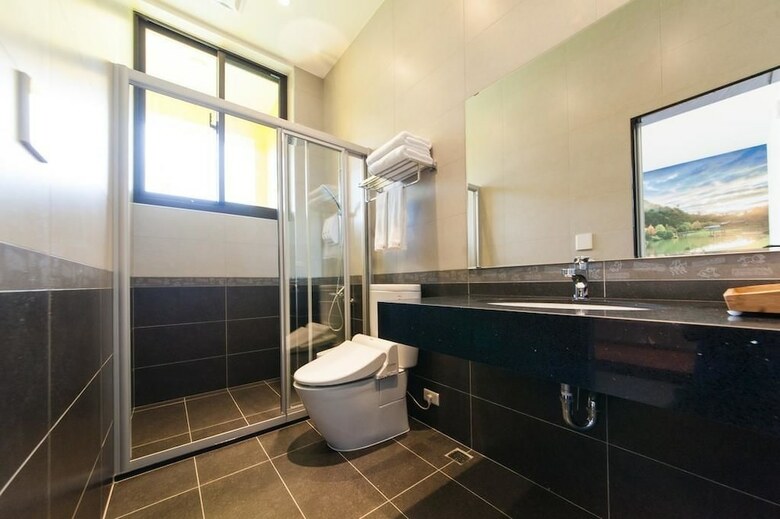 Hotel Geothermal Rise Leisure B&B
