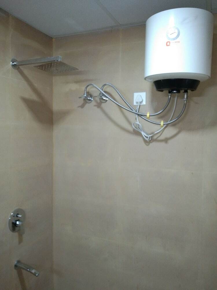 Corooms Sanvi Hotels Unitech Cyber Park
