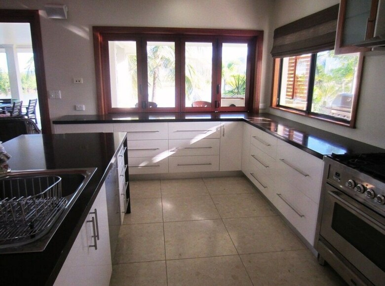 Hinchinbrook Holiday Apartments