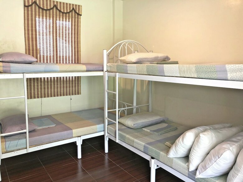 Hotel Jenmac's Resort