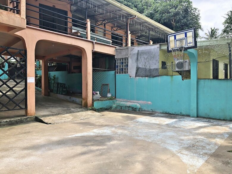 Hotel Jenmac's Resort