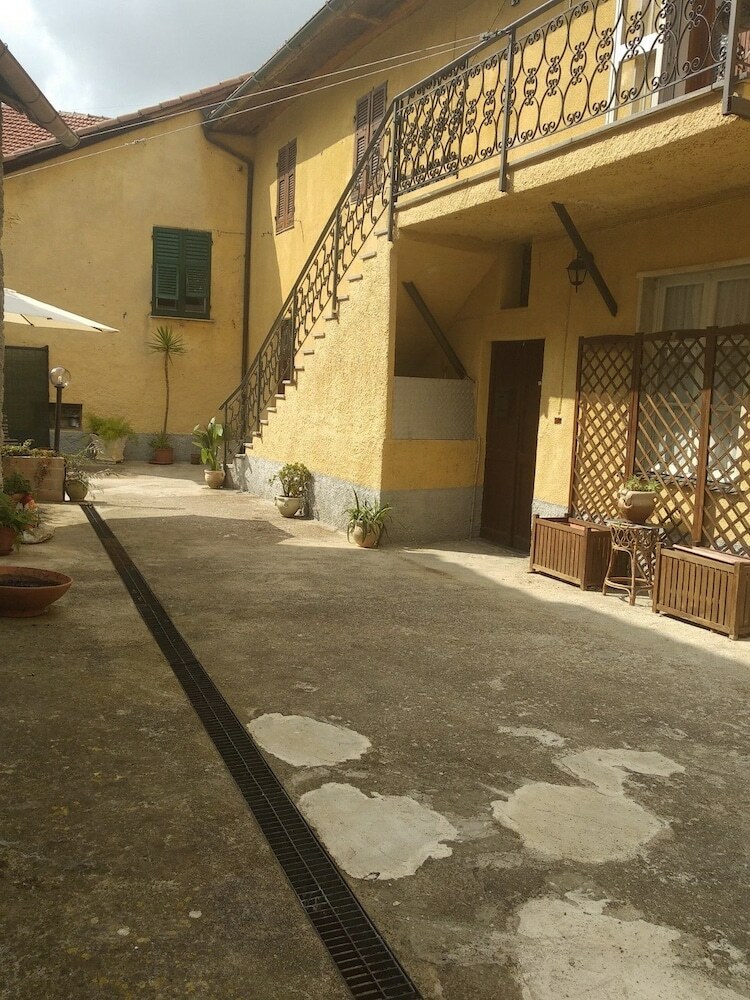 Affittacamere La Corte Di Quiliano
