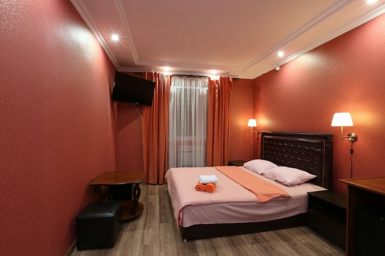 Char Hotel