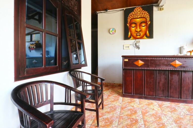 Hotel Bangsal Homestay