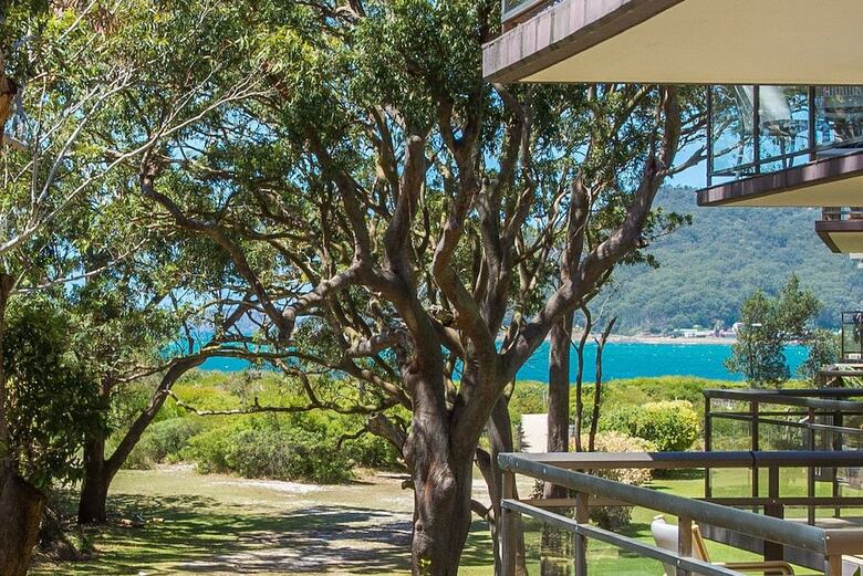 Deja Views - Nelson Bay