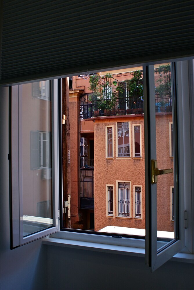 Hotel Empire Suites