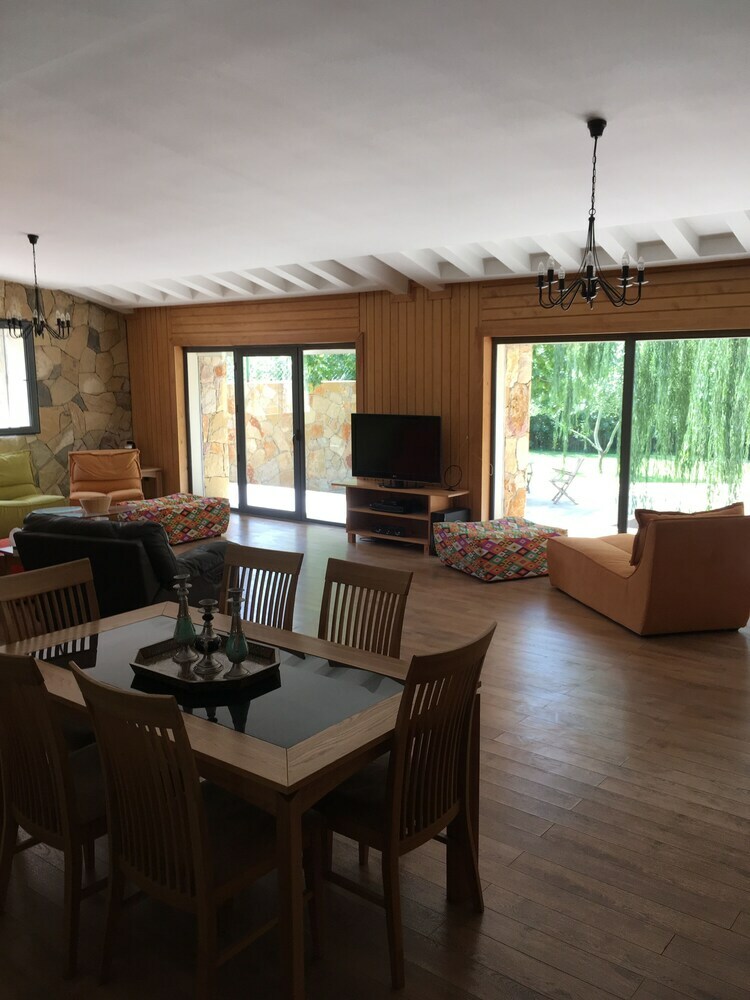 Villa In The Valley