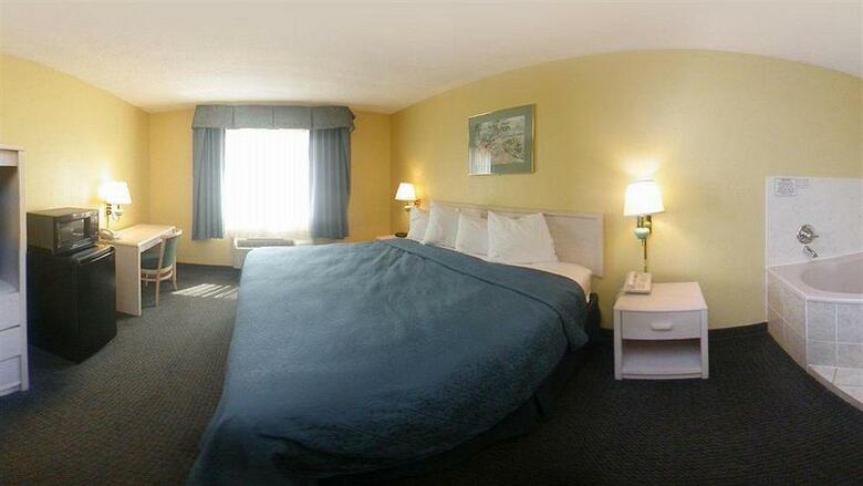 Hotel Quality Inn & Suites