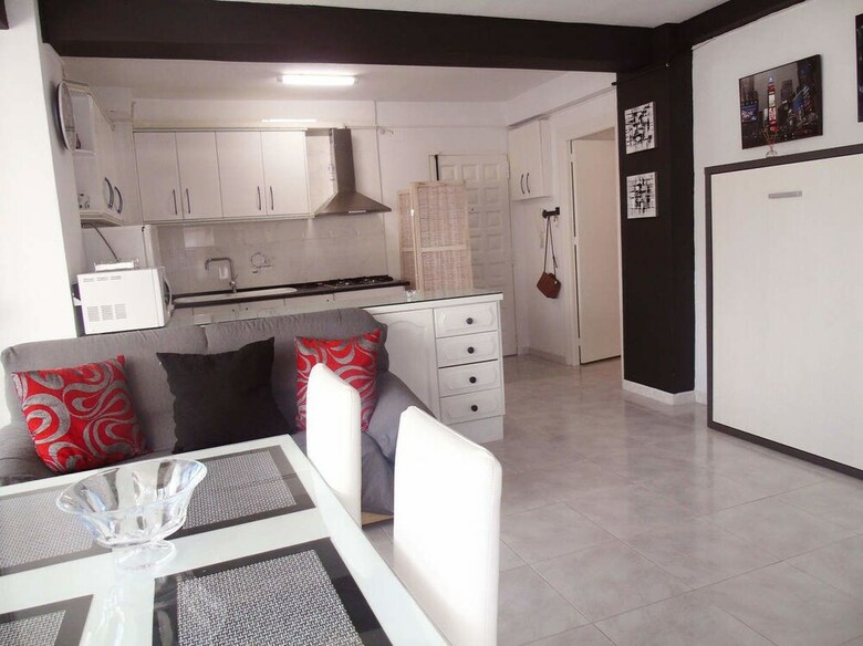 Apartamentos A&n Plaza Sol