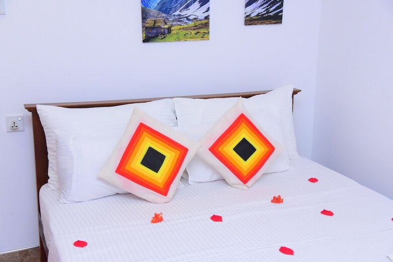 White Villa Airport Transit Hotel