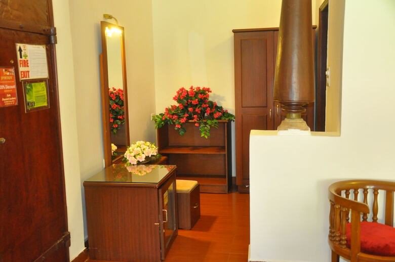 Hotel Aalankrita Resort And Convention