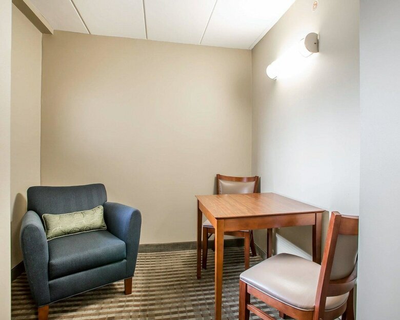 Hotel Comfort Inn