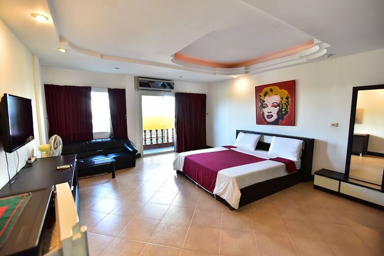 Hotel Enjoy Andre Restaurant & Room