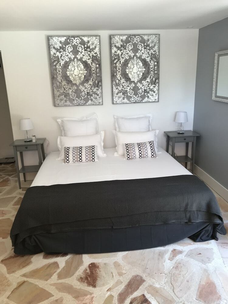 Hotel Au Gre Du Sud -  Chambres D'h�tes