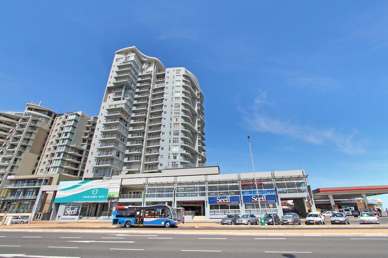 Apartamentos Horizon Bay 1201