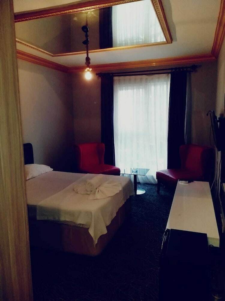 Hotel Last Point