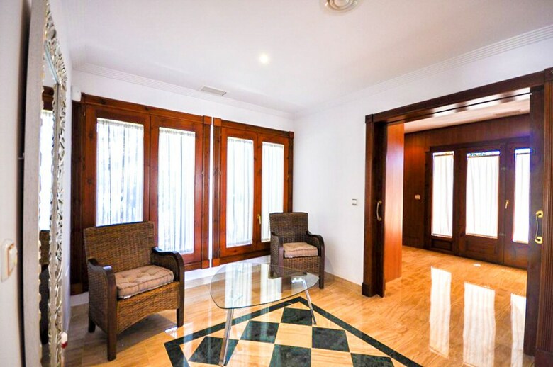 Oleholidays Villa Marques Junto A Golf Y Hotel Villa Padierna