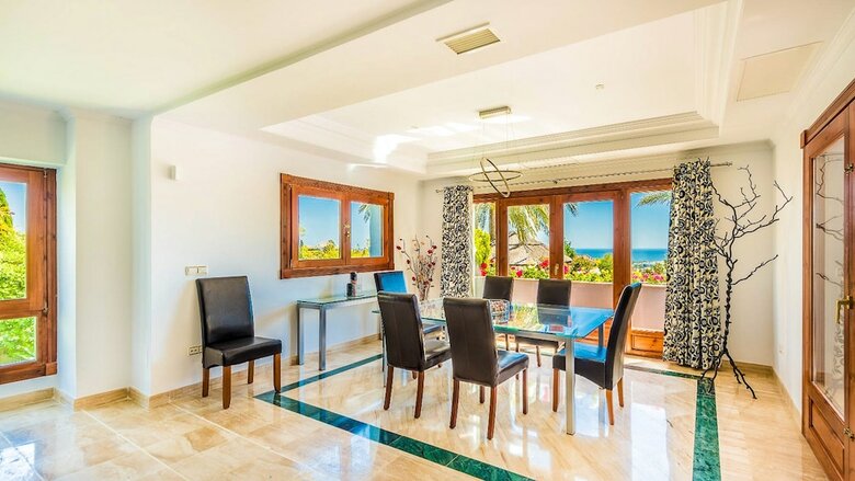 Oleholidays Villa Marques Junto A Golf Y Hotel Villa Padierna