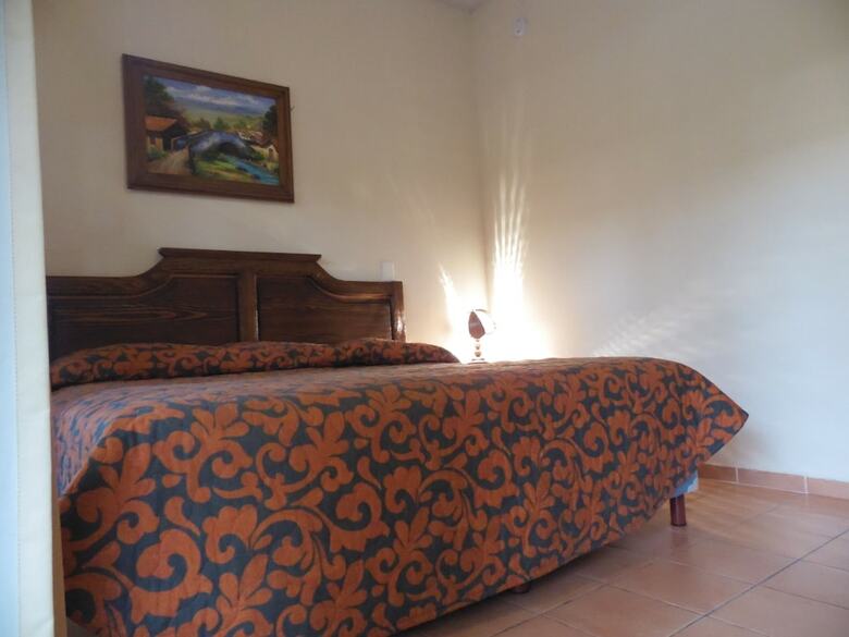Hotel Plaza Del Sol