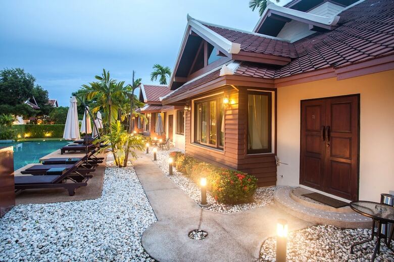 Hotel Achawalai By Pp